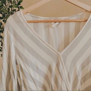 dressup boutique bell sleeve top